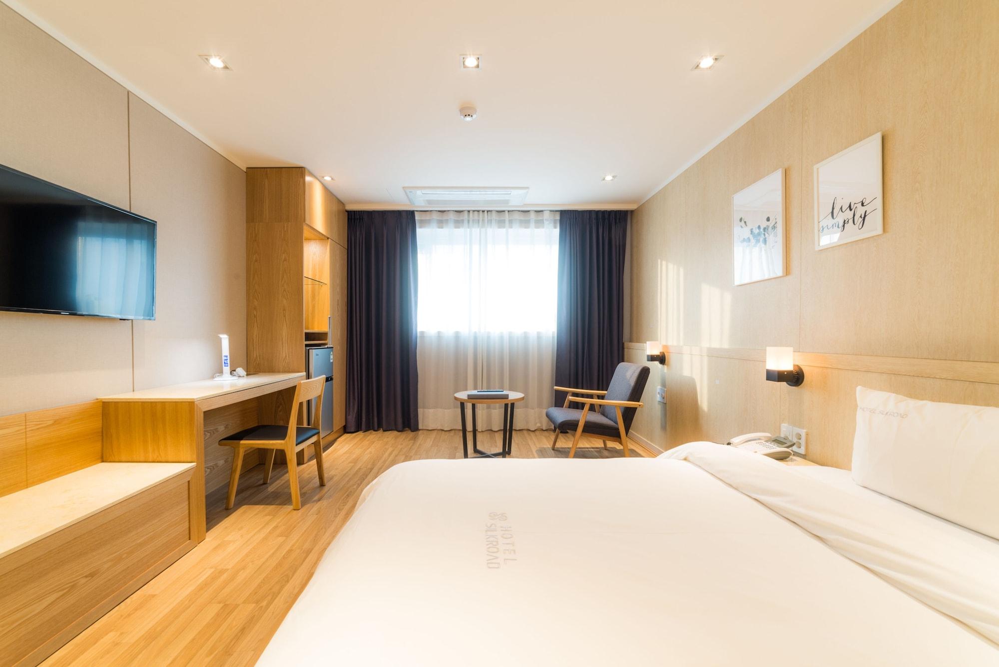 Reborn Suwon Silkroad Hotel Luaran gambar