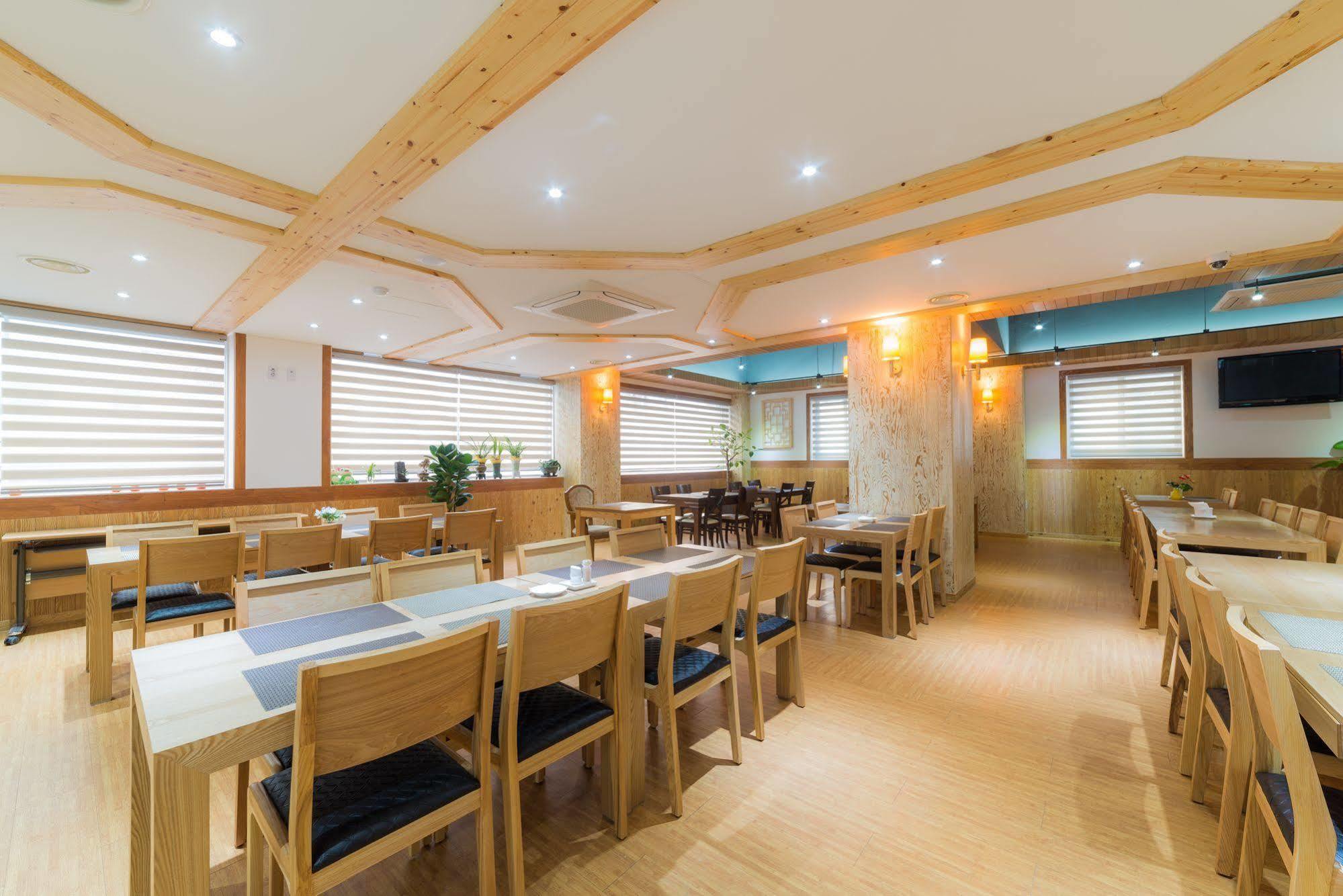 Reborn Suwon Silkroad Hotel Luaran gambar